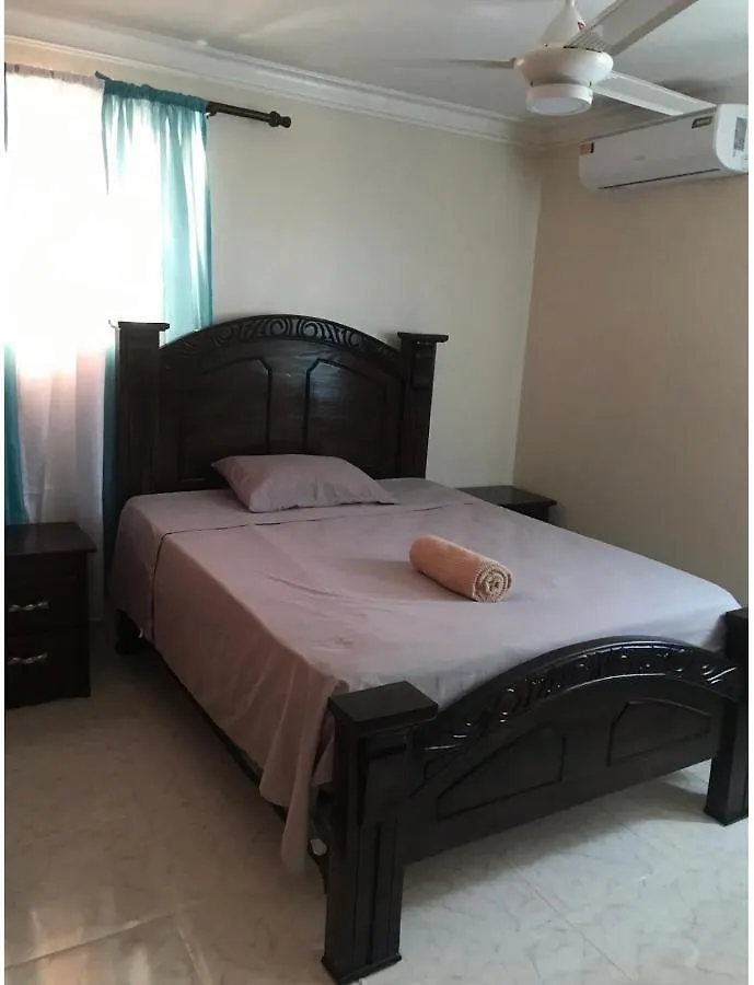Residencial Hermanos Gutierrez Santiago De Los Caballeros